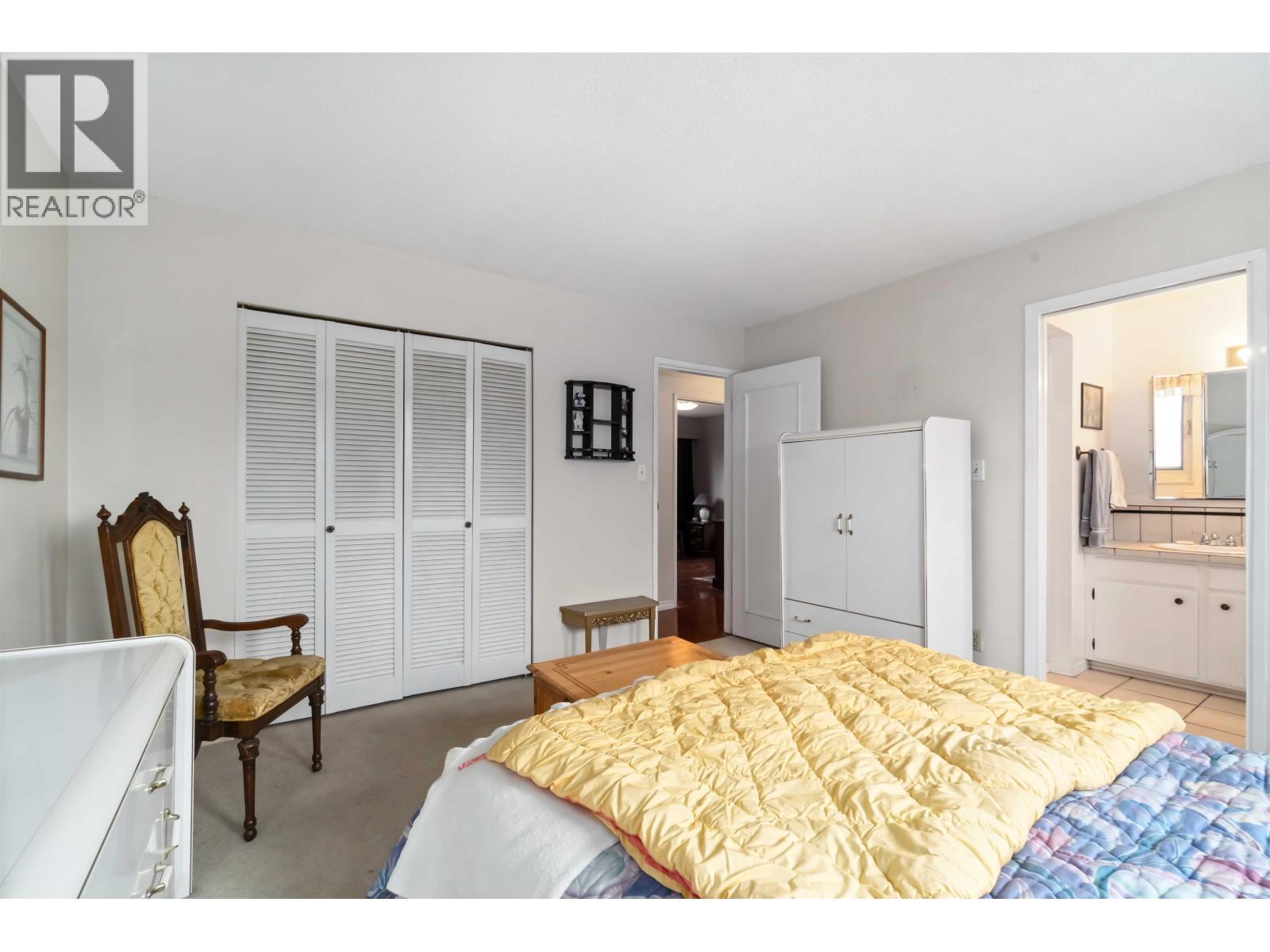 814 Kelvin Street, Coquitlam, BC - Indoor Photo Showing Bedroom