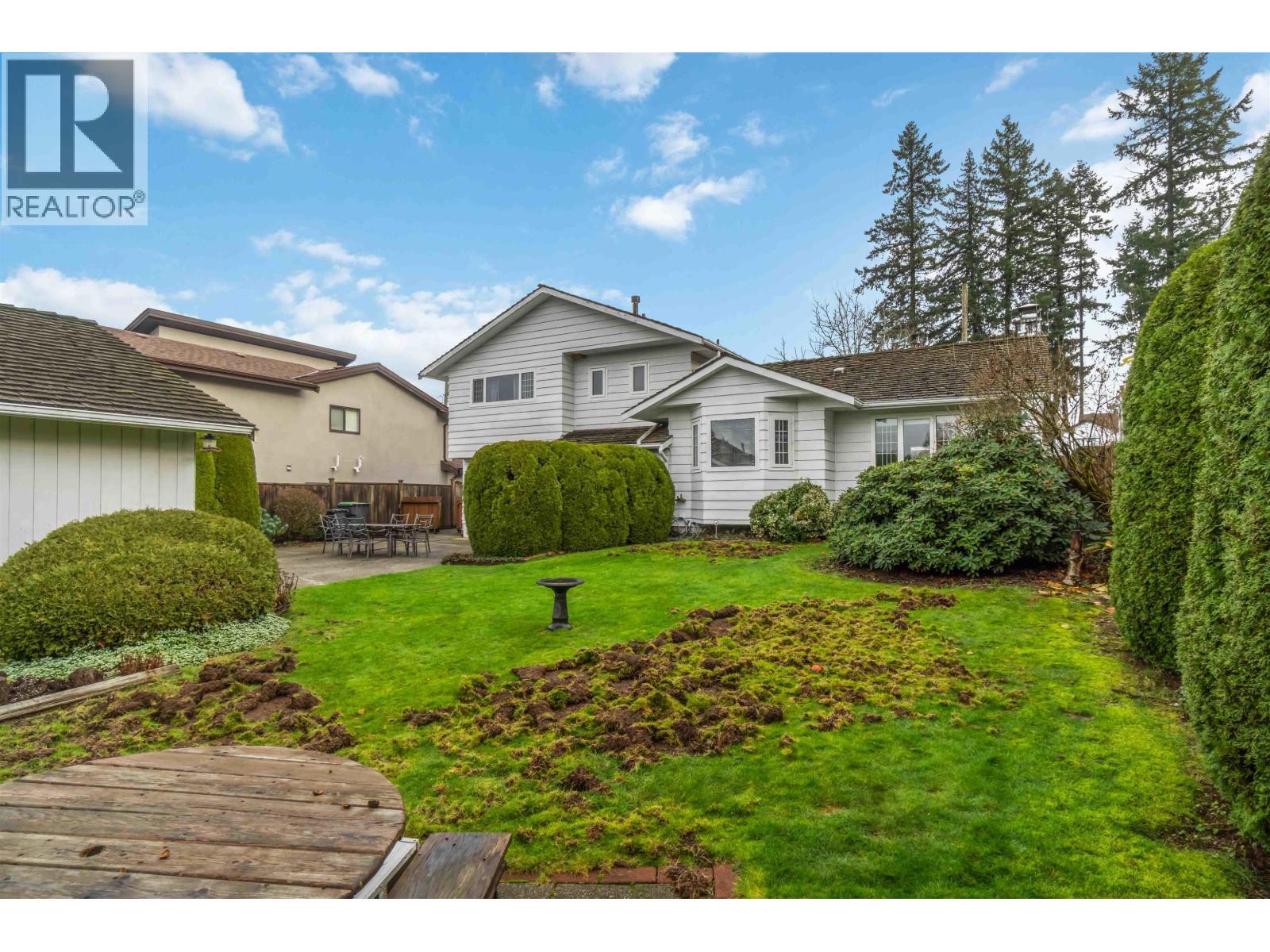 814 Kelvin Street, Coquitlam, BC - Outdoor