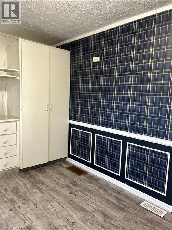 3852 Roxborough Avenue, Crystal Beach, ON - Indoor Photo Showing Other Room