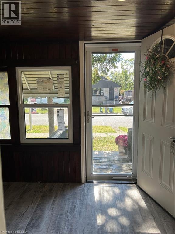 3852 Roxborough Avenue, Crystal Beach, ON - Indoor Photo Showing Other Room