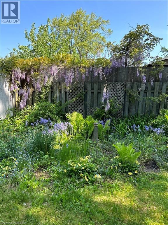 3852 Roxborough Avenue, Crystal Beach, ON - Outdoor