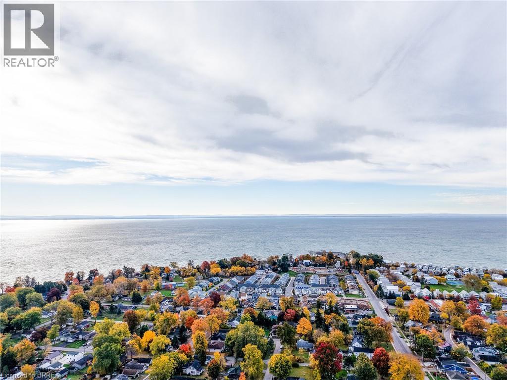 3852 Roxborough Avenue, Crystal Beach, ON - Outdoor With Body Of Water With View