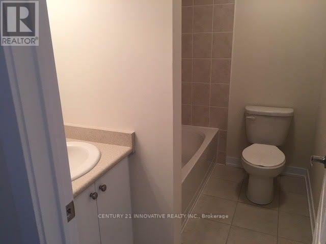 1202 - 11 Dunsheath Way, Markham, ON - Indoor Photo Showing Bathroom