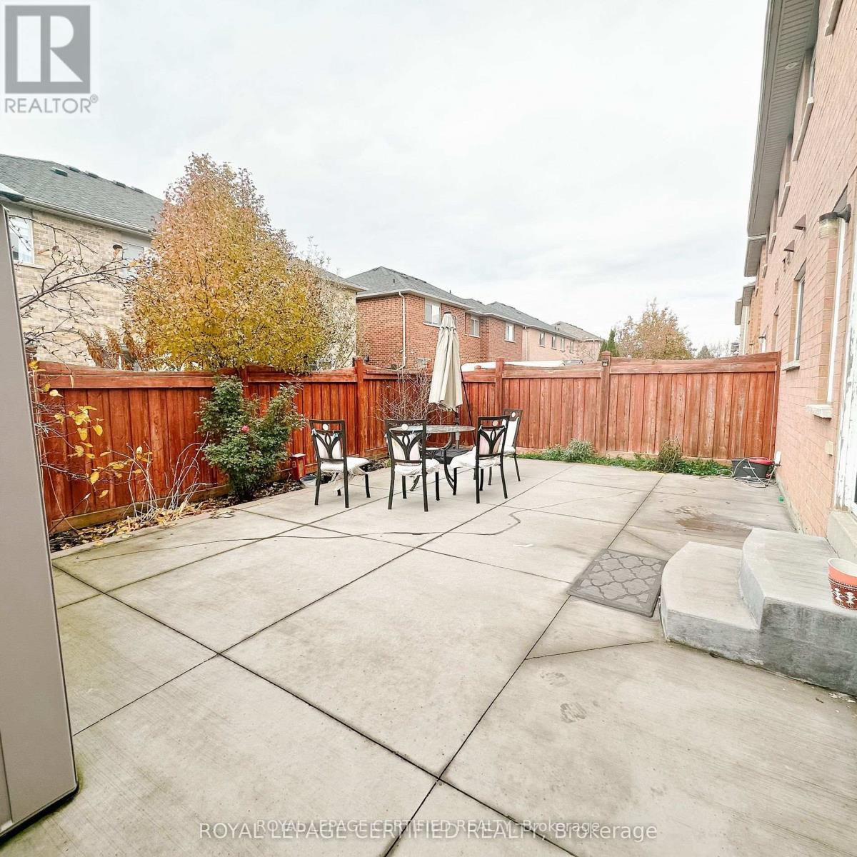 30 Lucerne Drive, Vaughan, ON - Outdoor