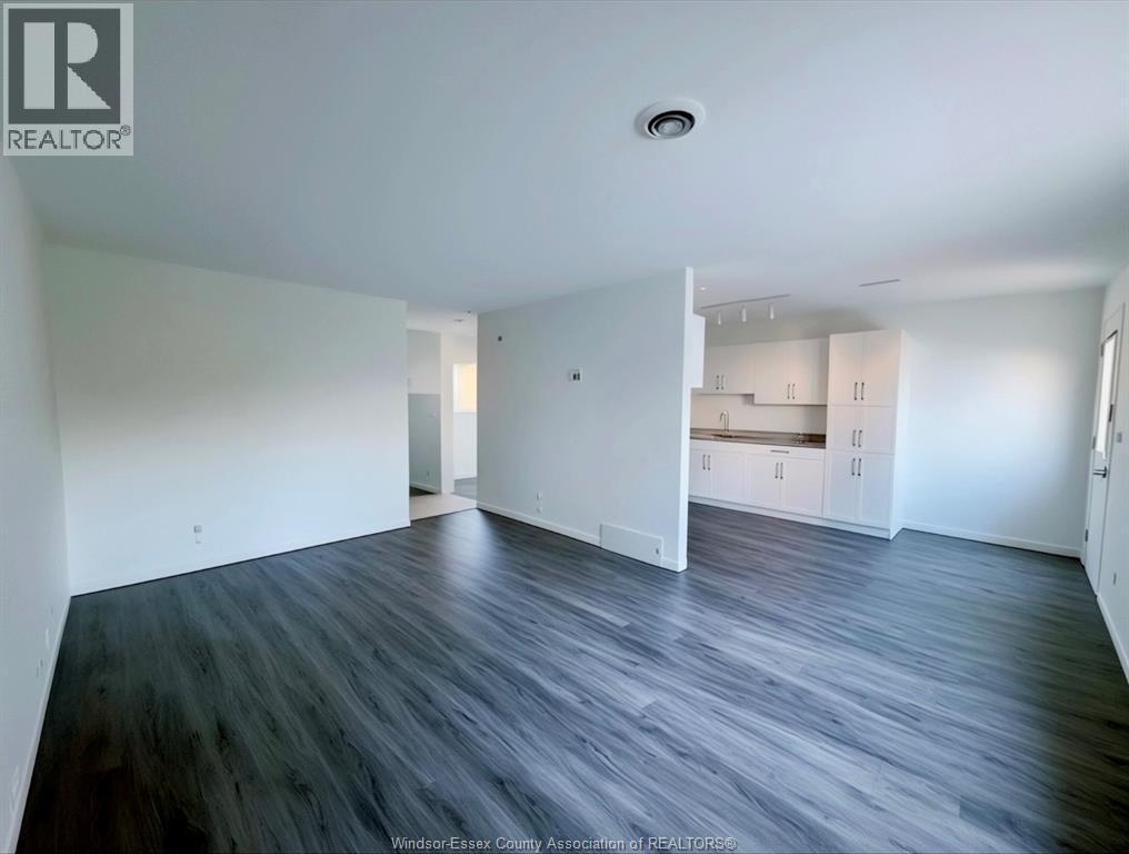 325 Dunn Rd. Unit# 1, Harrow, ON - Indoor Photo Showing Other Room