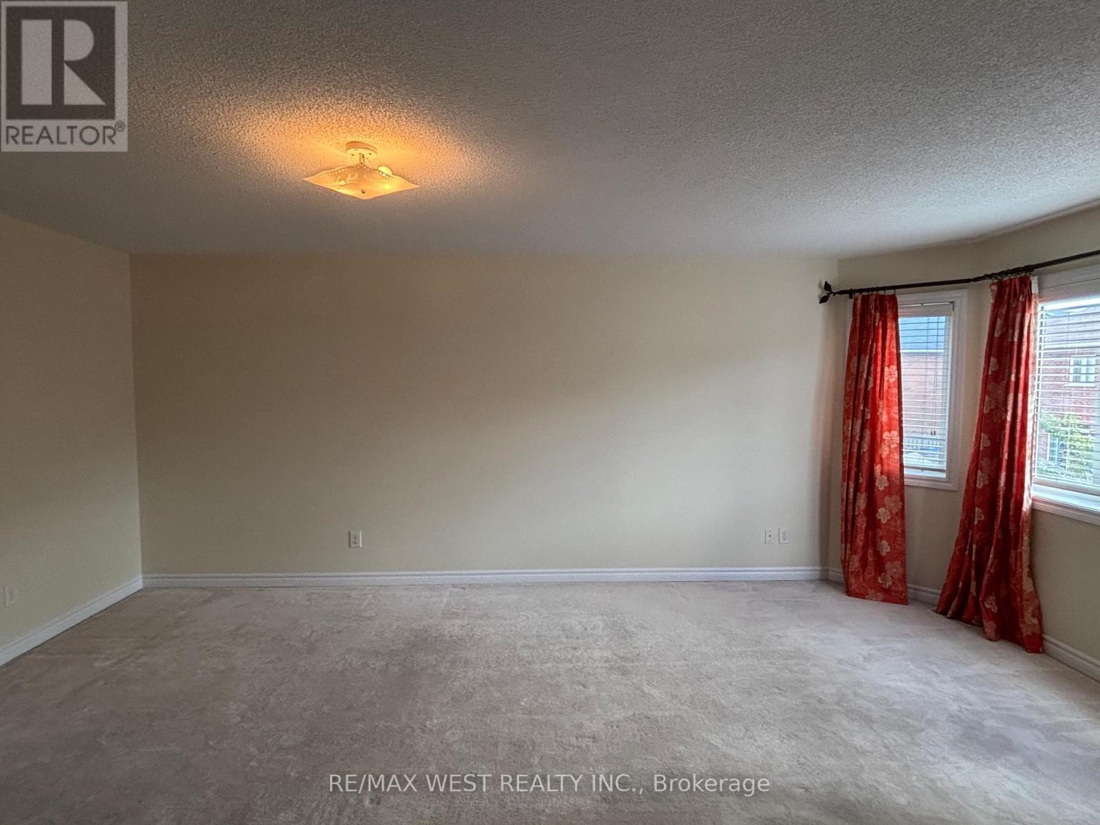 Primary Room, 2nd Floor - 12 Haviland Circle, Brampton, ON - Indoor Photo Showing Other Room
