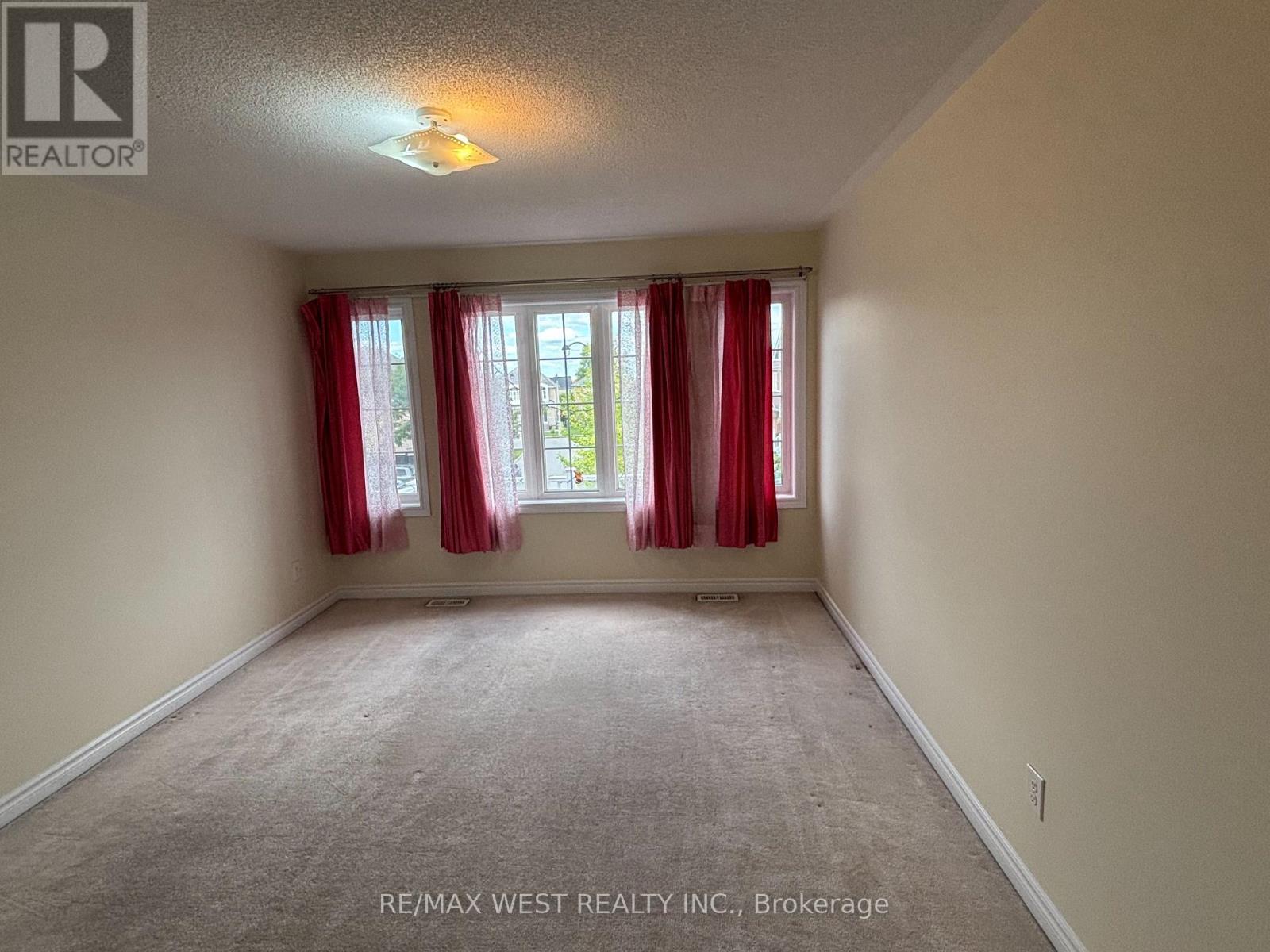 3d Brm with Large Window Wall - 12 Haviland Circle, Brampton, ON - Indoor Photo Showing Other Room