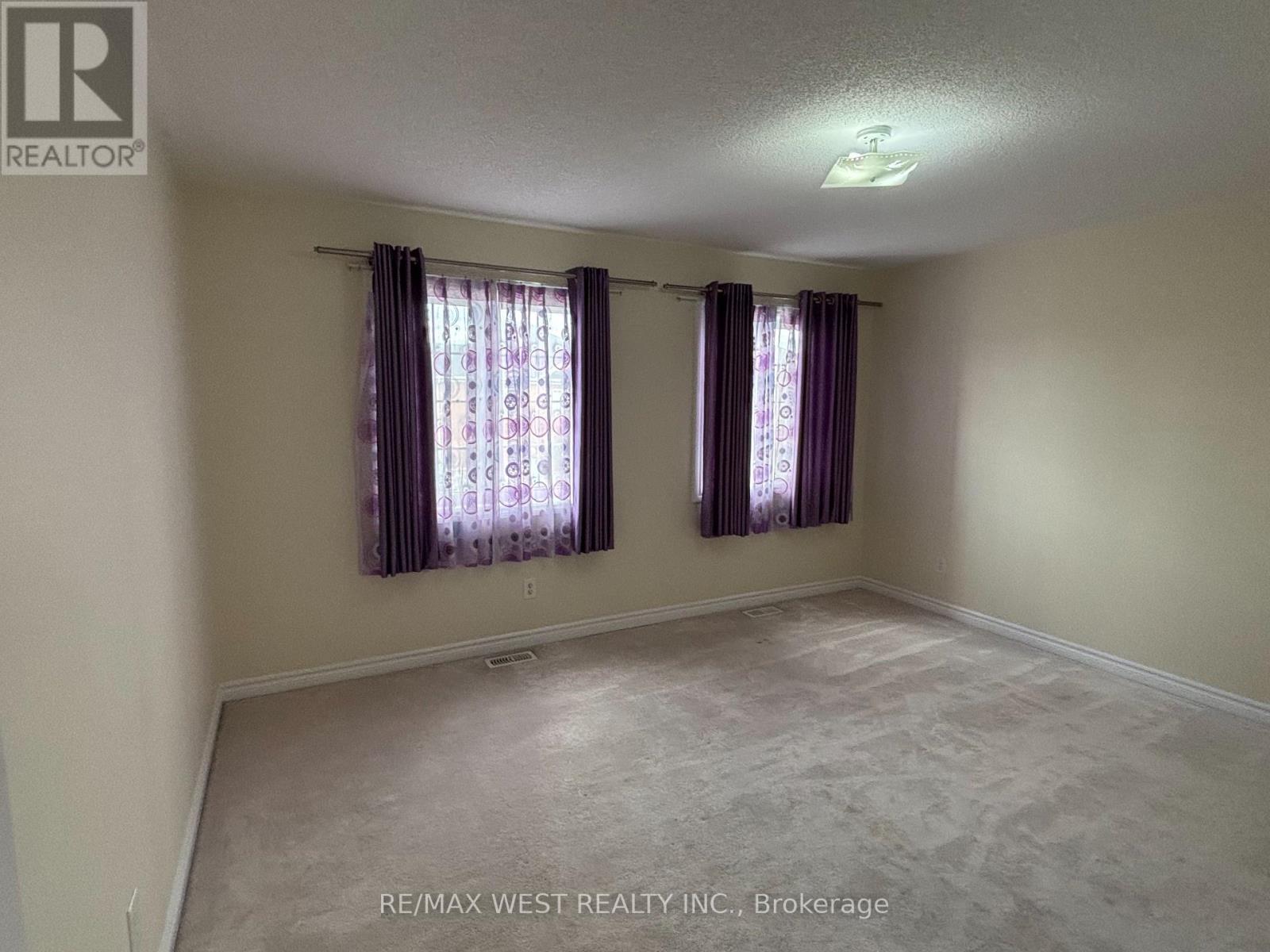 4th Brm with Double Windows - 12 Haviland Circle, Brampton, ON - Indoor Photo Showing Other Room