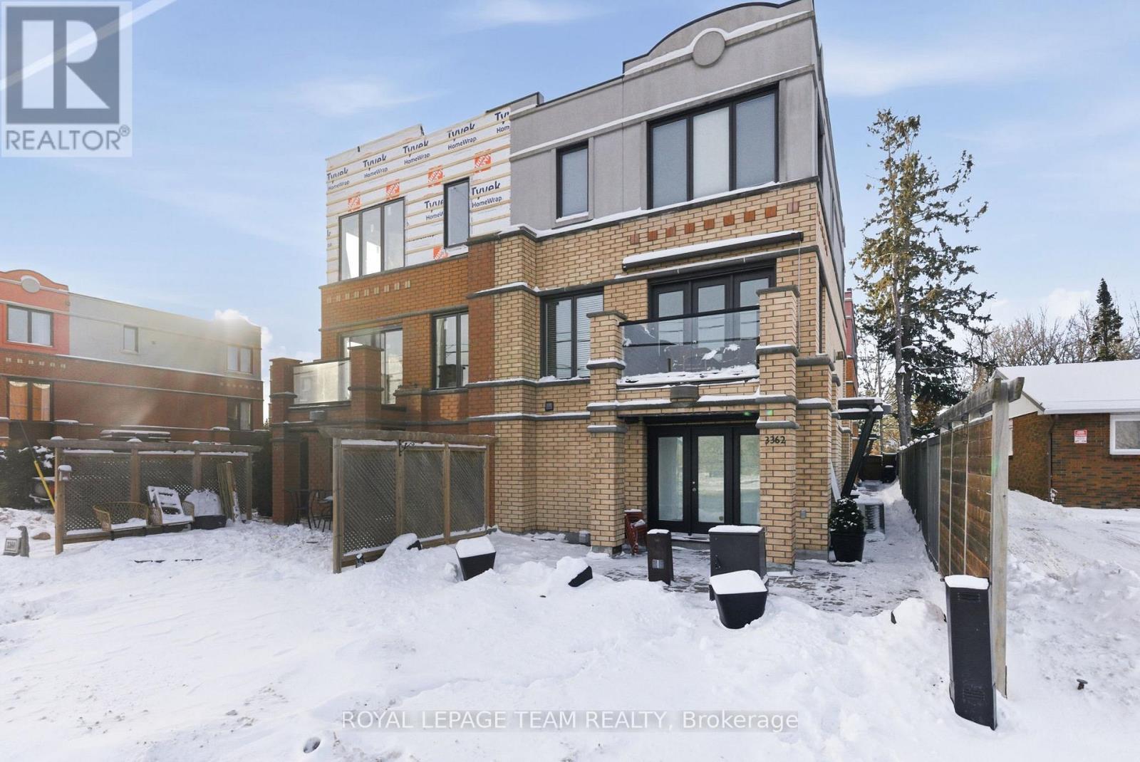 3362 Carling Avenue, Ottawa, ON - Outdoor With Balcony