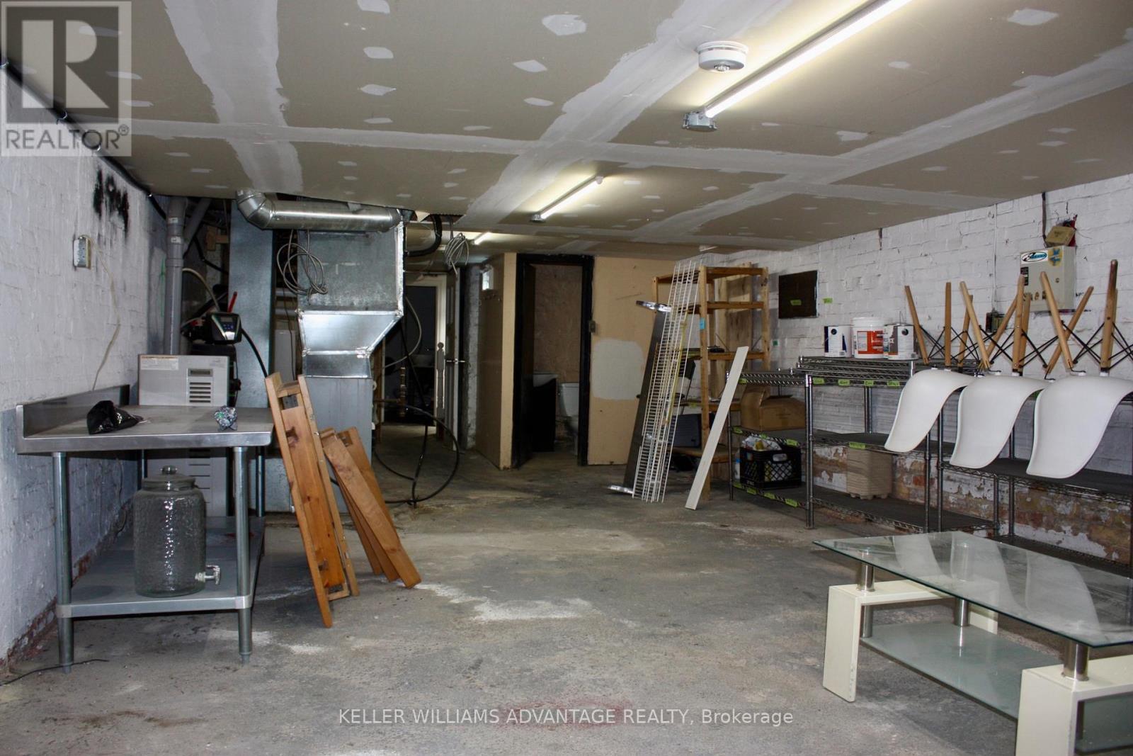 Basement - 672 Yonge Street, Toronto, ON