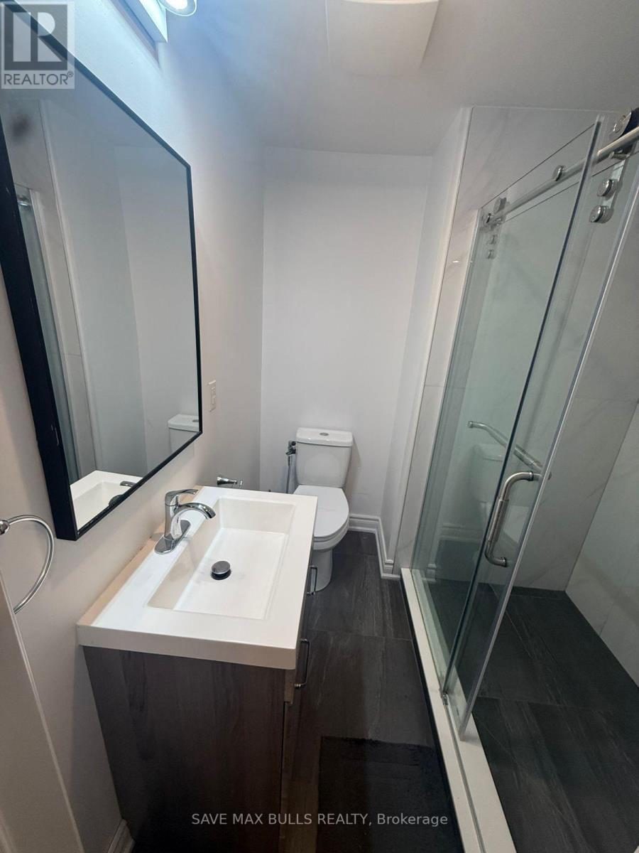 Basement - 4 Gillivary Drive, Whitby, ON - Indoor Photo Showing Bathroom