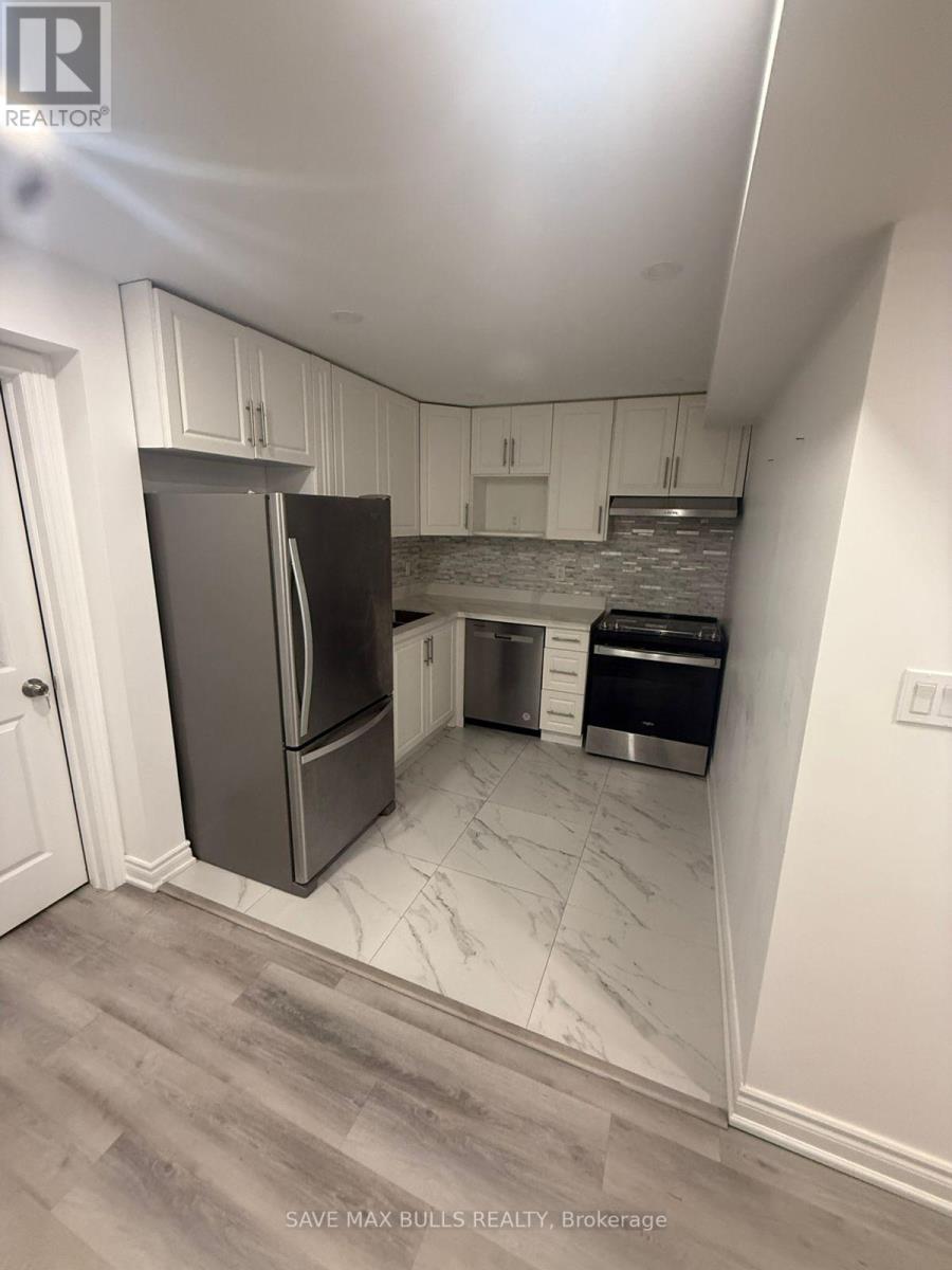 Basement - 4 Gillivary Drive, Whitby, ON - Indoor Photo Showing Kitchen