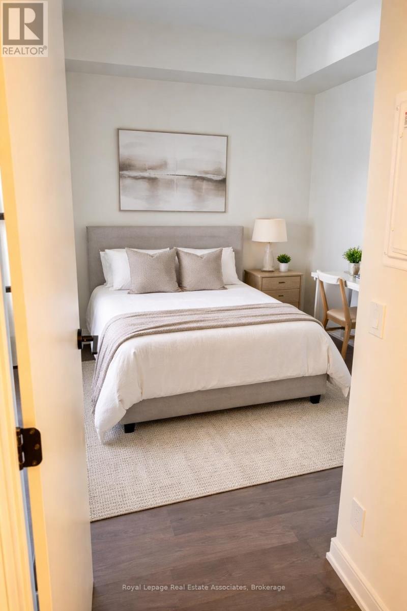 203 - 8020 Derry Road, Milton, ON - Indoor Photo Showing Bedroom