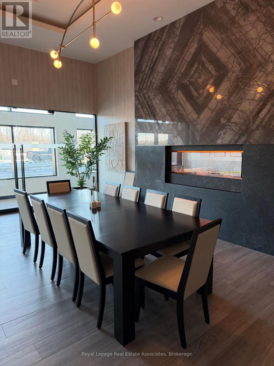 203 - 8020 Derry Road, Milton, ON - Indoor Photo Showing Dining Room