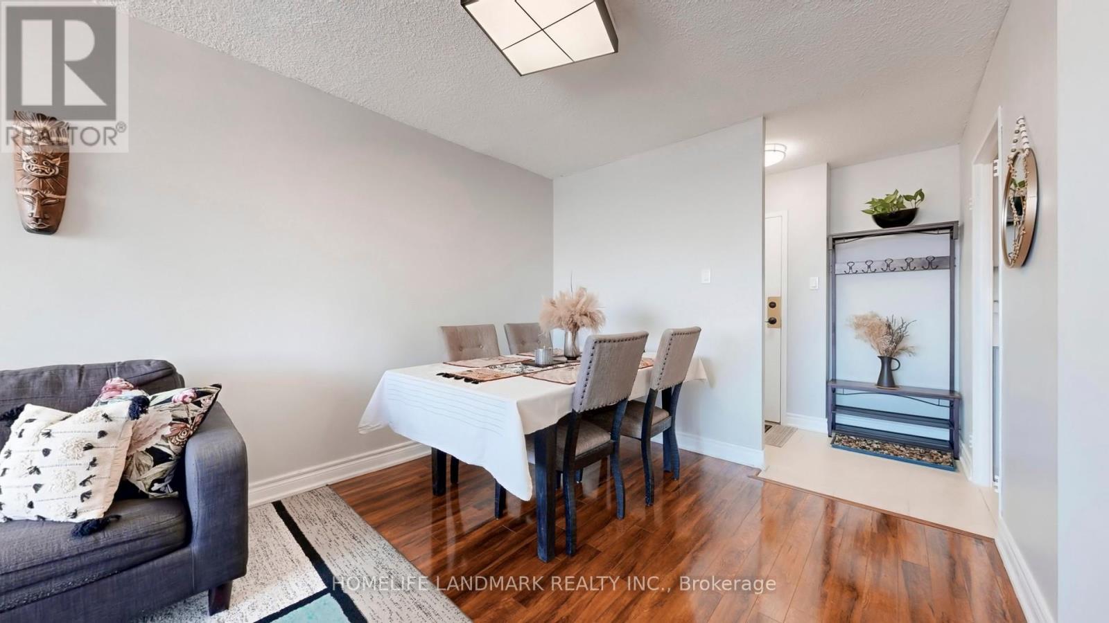 1001 - 25 Silver Springs Boulevard, Toronto, ON - Indoor Photo Showing Dining Room