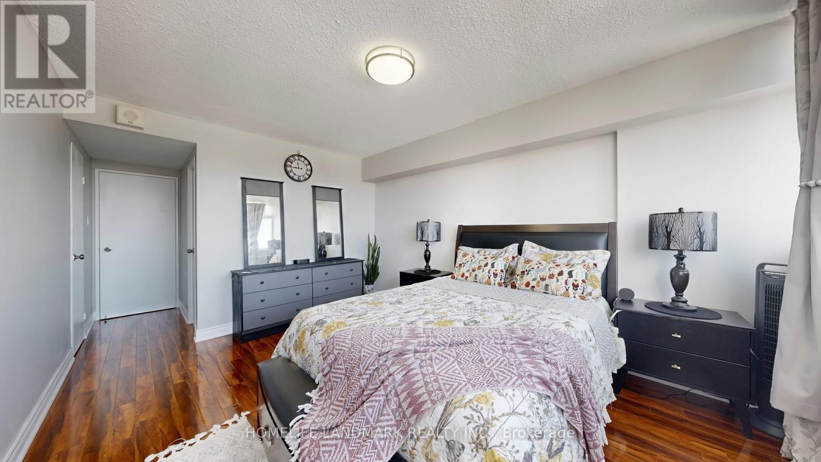 1001 - 25 Silver Springs Boulevard, Toronto, ON - Indoor Photo Showing Bedroom