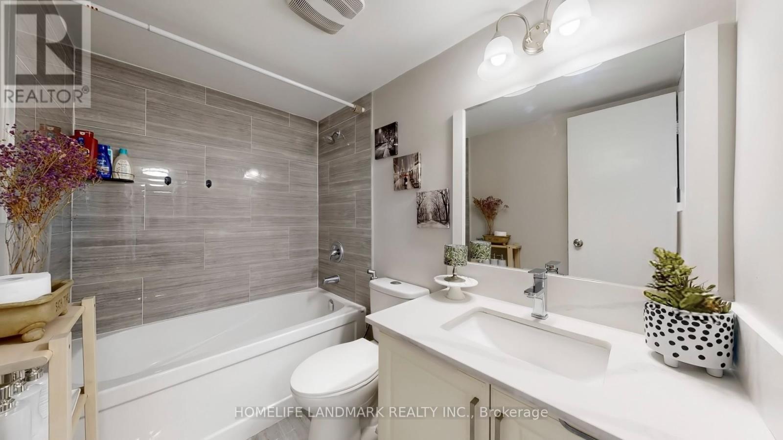 1001 - 25 Silver Springs Boulevard, Toronto, ON - Indoor Photo Showing Bathroom