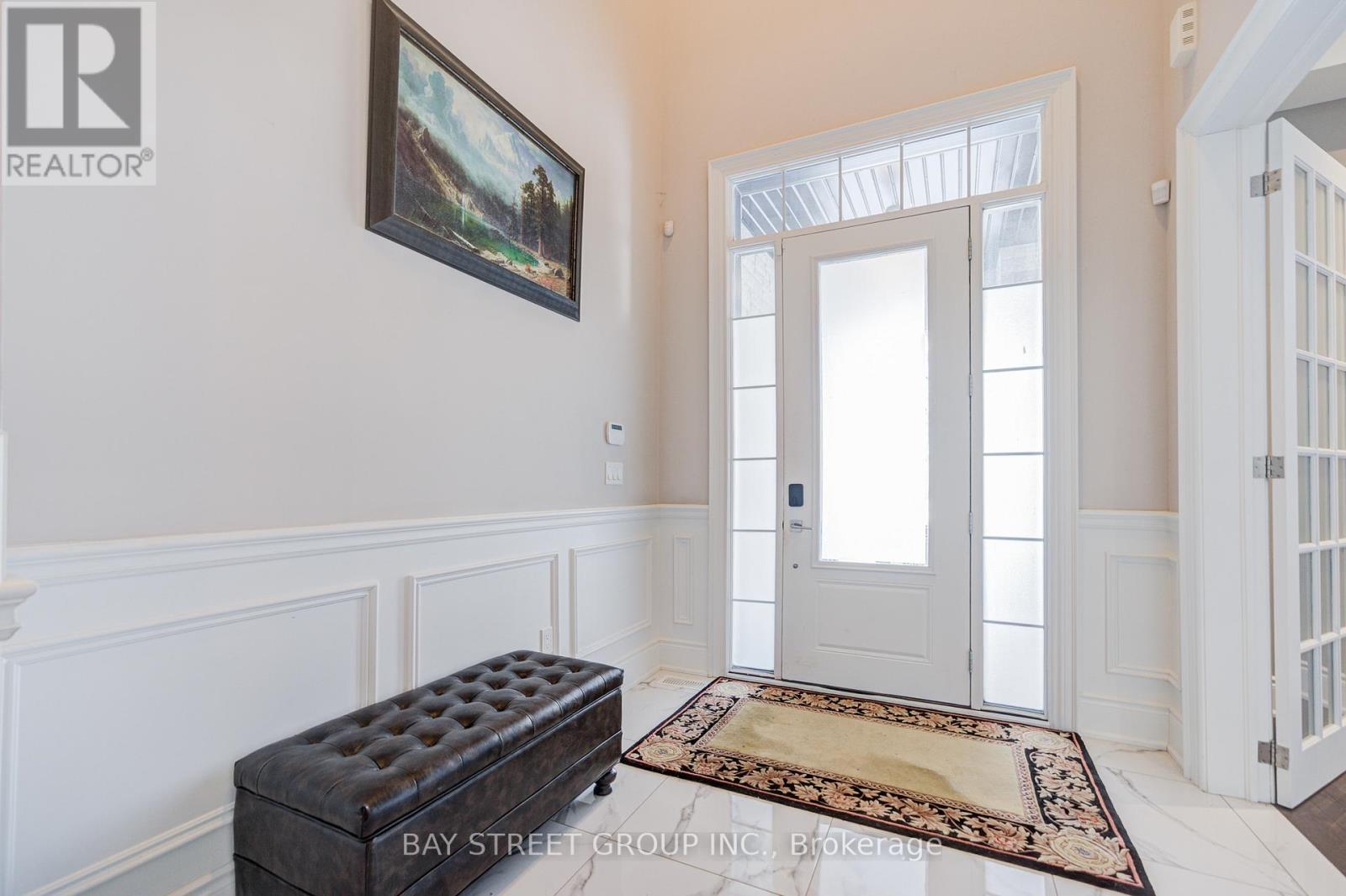 75 Douglas Road, Richmond Hill, ON - Indoor Photo Showing Other Room