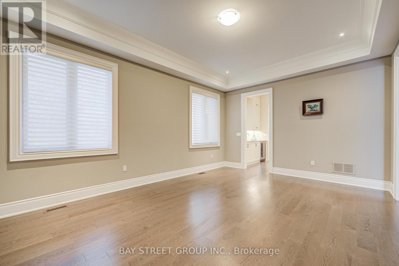 75 Douglas Road, Richmond Hill, ON - Indoor Photo Showing Other Room