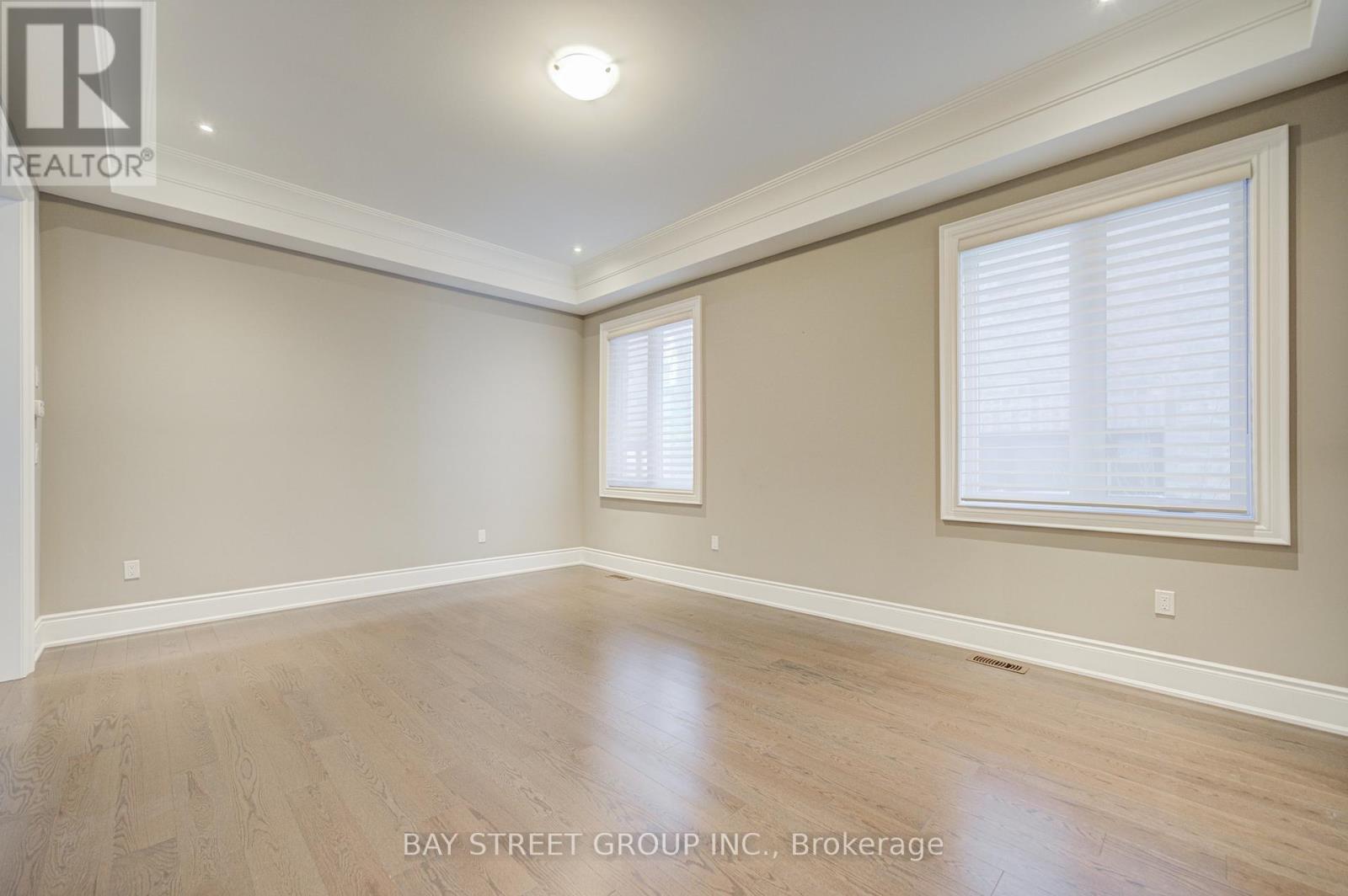 75 Douglas Road, Richmond Hill, ON - Indoor Photo Showing Other Room