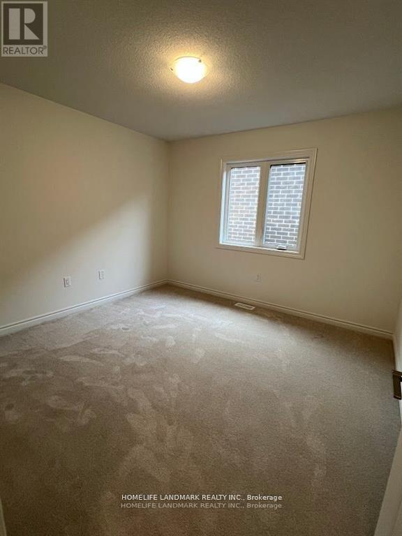 60 Shepherd Drive, Barrie, ON - Indoor Photo Showing Other Room