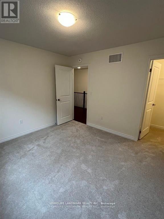 60 Shepherd Drive, Barrie, ON - Indoor Photo Showing Other Room