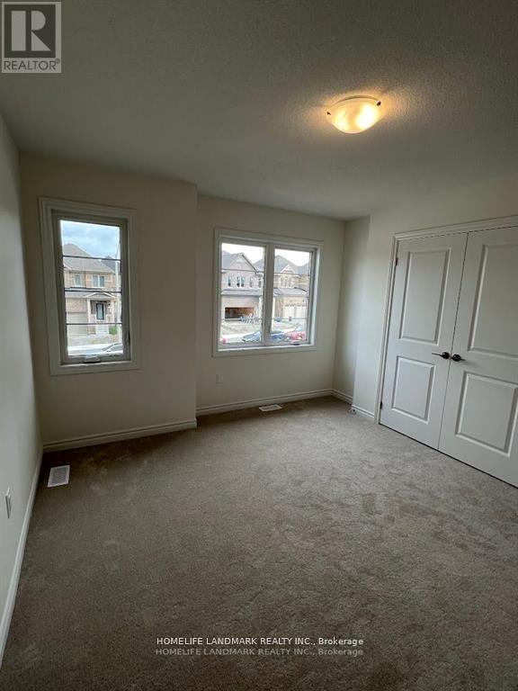60 Shepherd Drive, Barrie, ON - Indoor Photo Showing Other Room