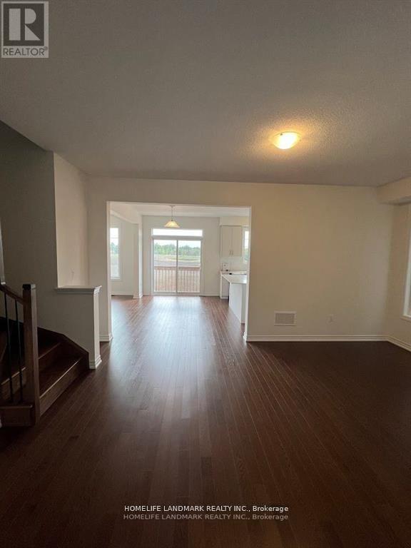 60 Shepherd Drive, Barrie, ON - Indoor Photo Showing Other Room