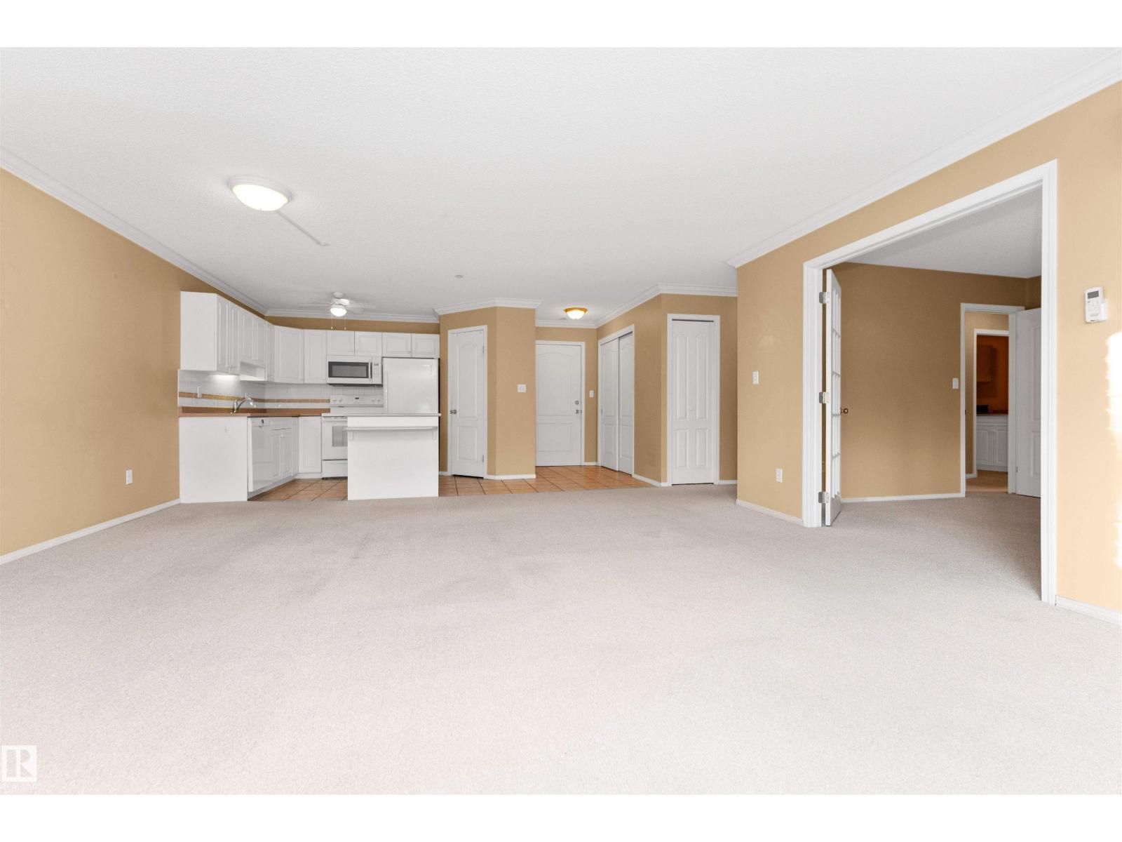 #304 20 St Joseph St, St. Albert, AB - Indoor