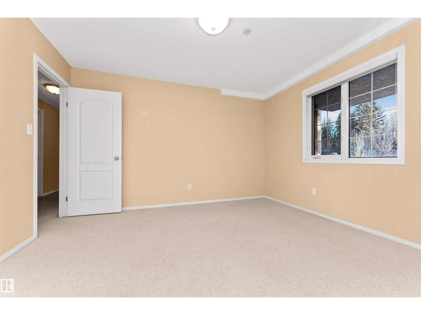 #304 20 St Joseph St, St. Albert, AB - Indoor Photo Showing Other Room
