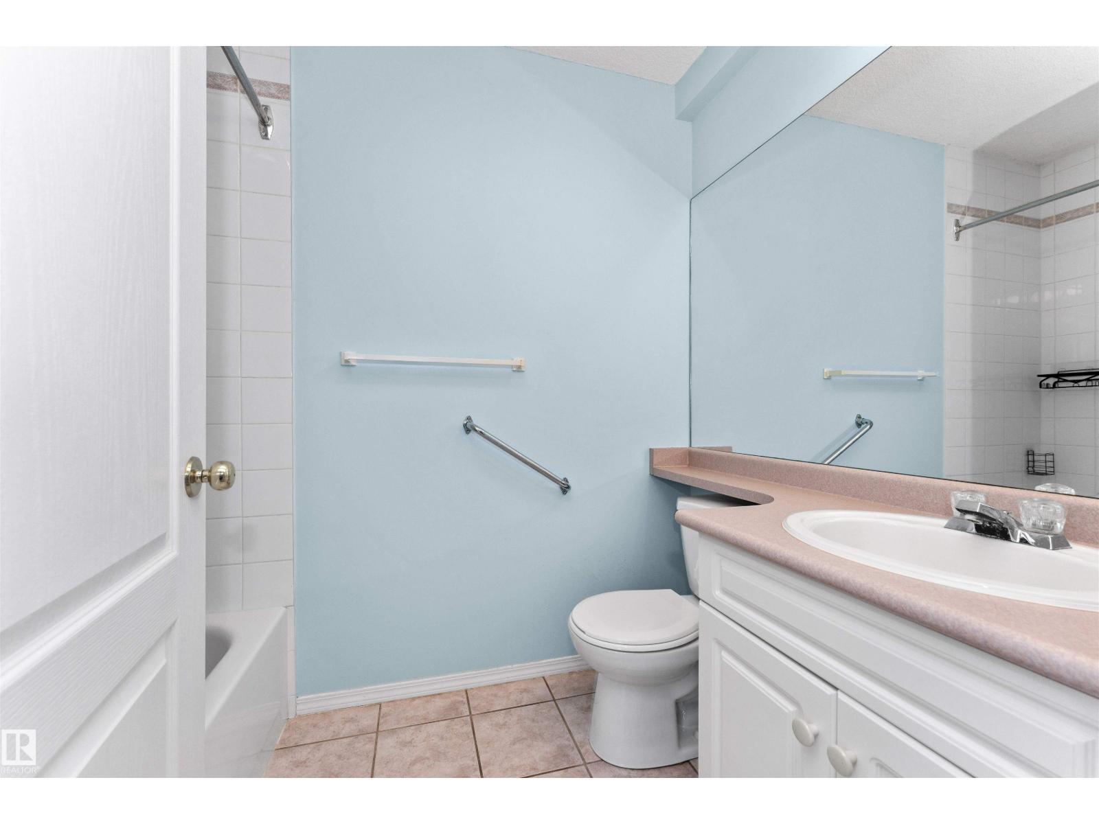 #304 20 St Joseph St, St. Albert, AB - Indoor Photo Showing Bathroom