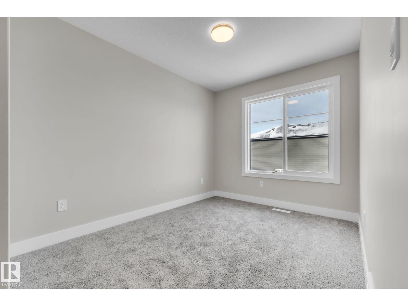 #15 6905 25 Av Sw, Edmonton, AB - Indoor Photo Showing Other Room