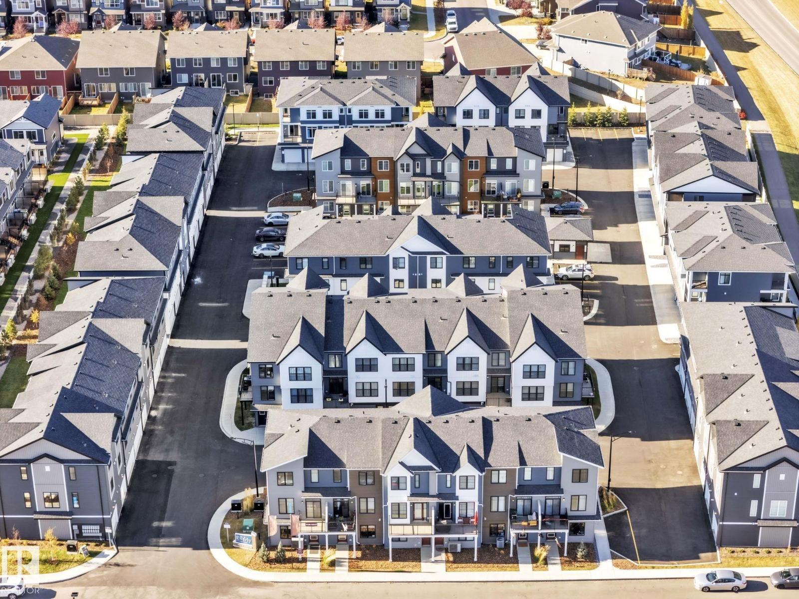 #15 6905 25 Av Sw, Edmonton, AB - With View