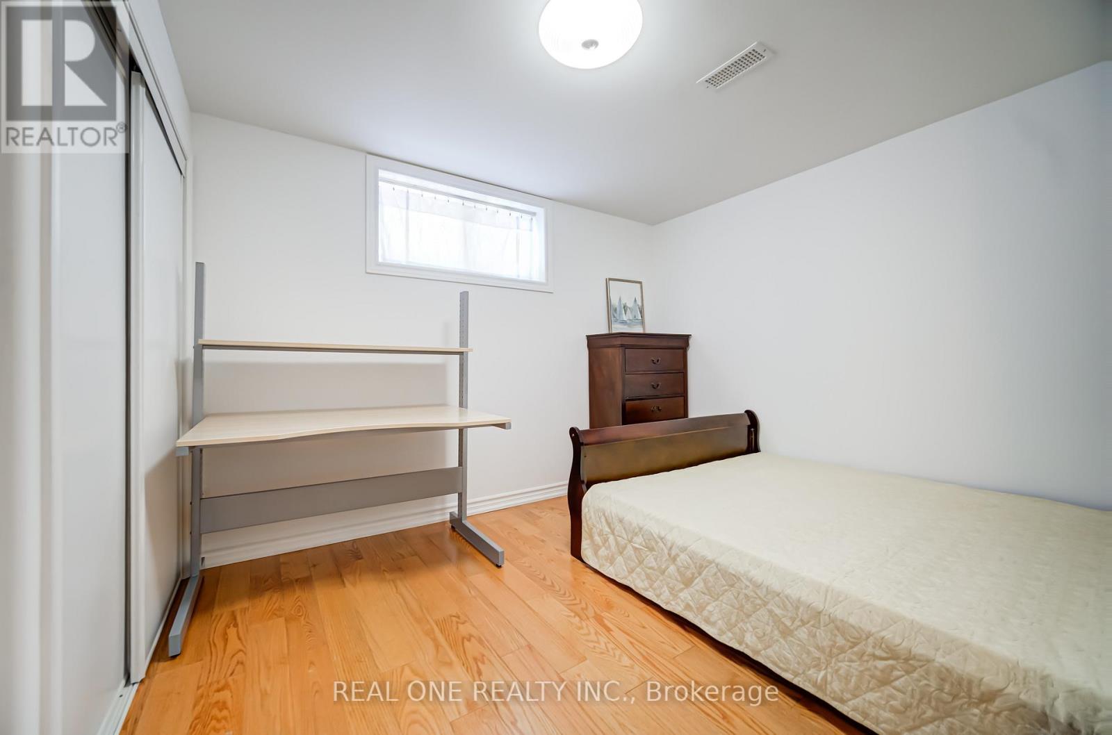 2 Grittani Lane, Toronto, ON - Indoor Photo Showing Bedroom