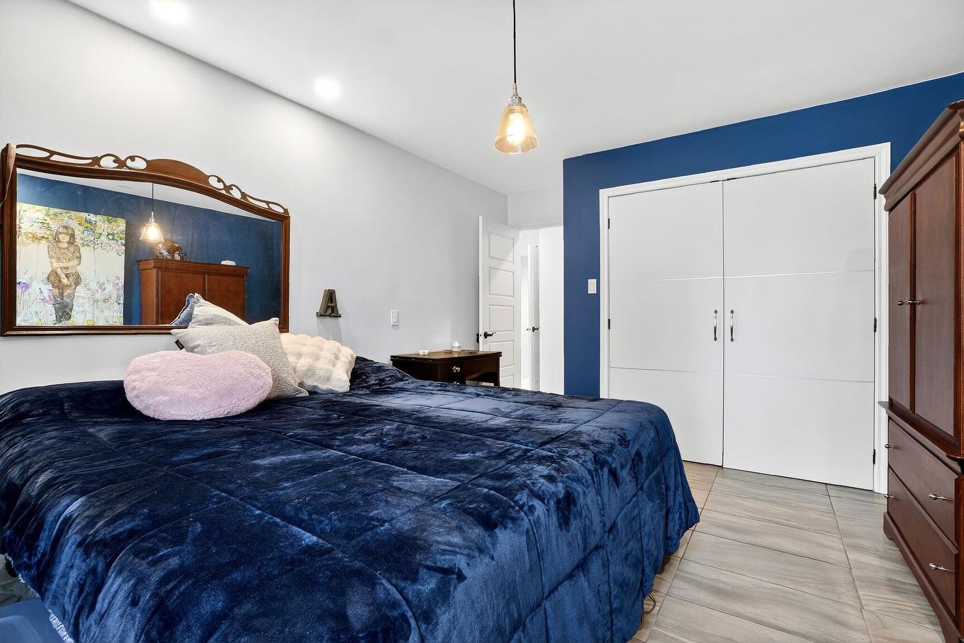 Chambre à coucher principale - 49-8275 Rue Sherbrooke E., Montréal (Mercier/Hochelaga-Maisonneuve), QC - Indoor Photo Showing Bedroom