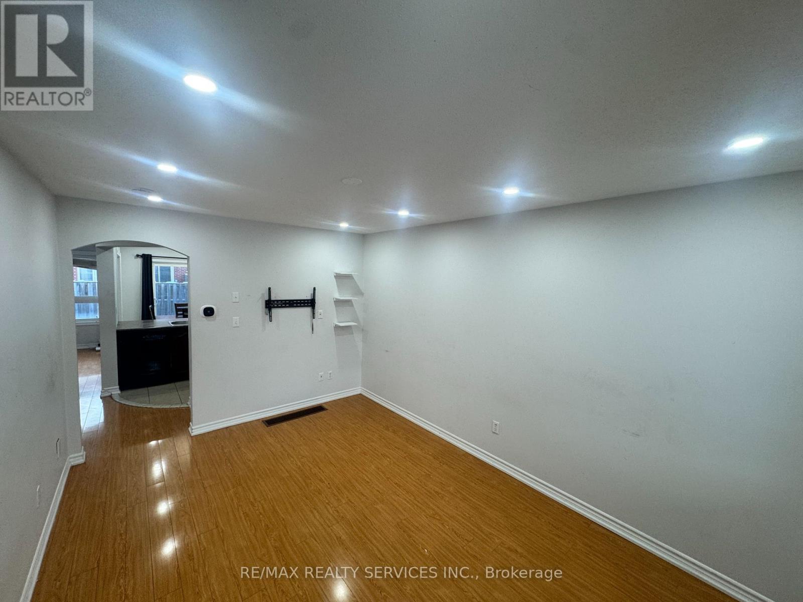 74 Severin Street, Brampton, ON - Indoor Photo Showing Other Room