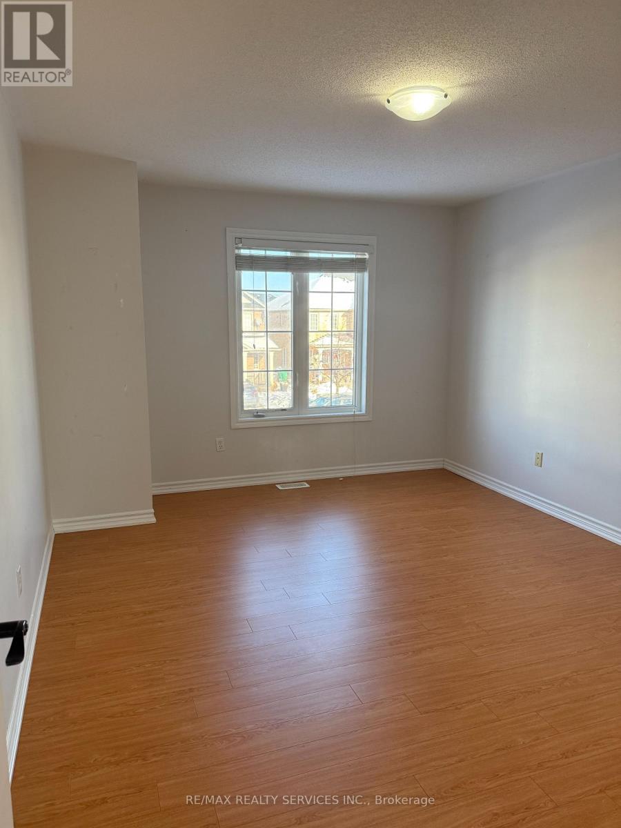 74 Severin Street, Brampton, ON - Indoor Photo Showing Other Room