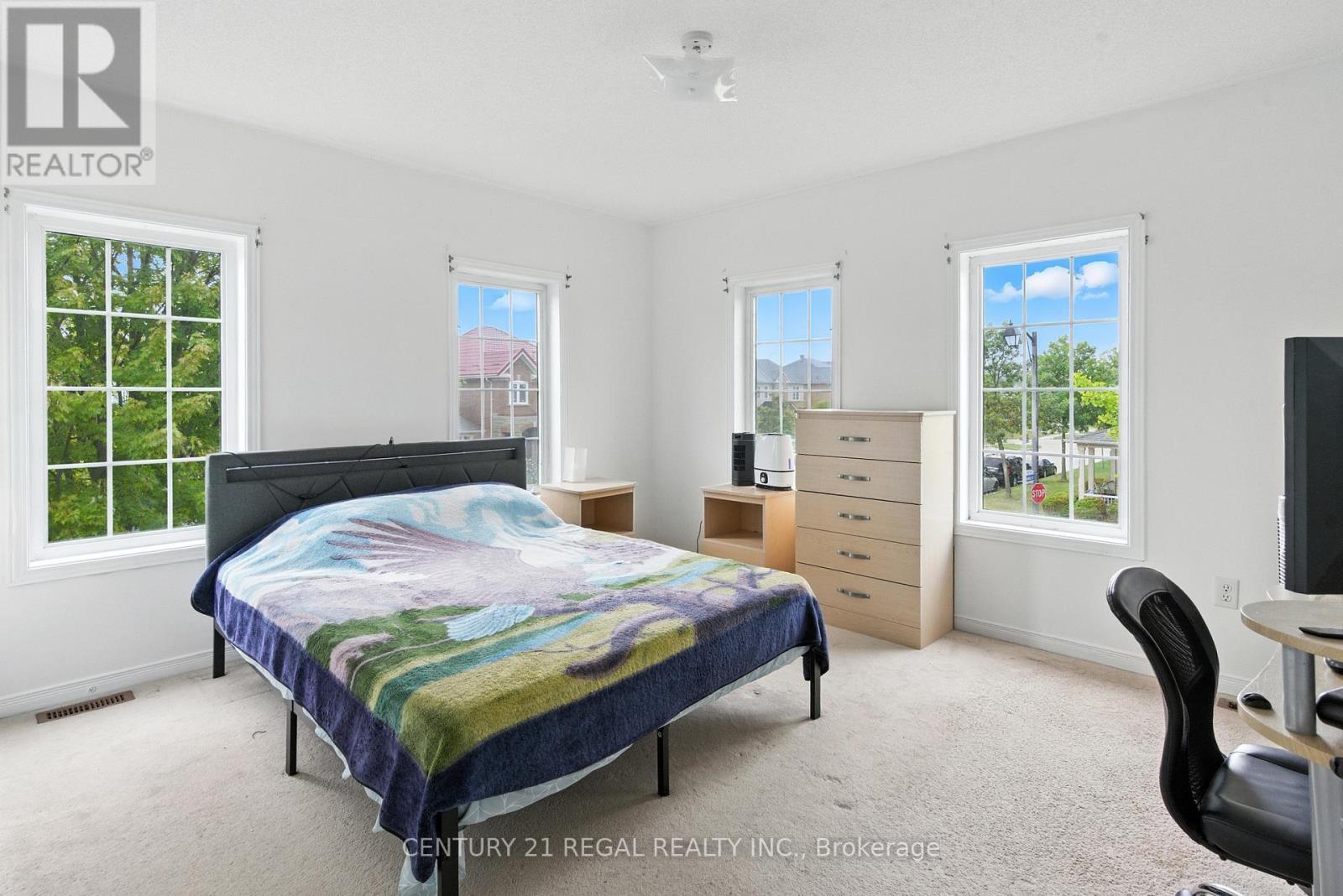 3 Osprey Court, Toronto, ON - Indoor Photo Showing Bedroom