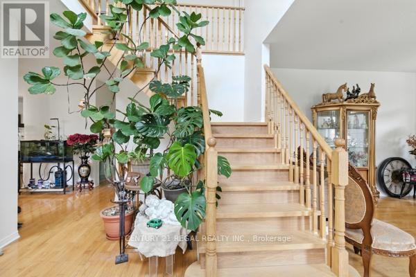 3 Osprey Court, Toronto, ON - Indoor Photo Showing Other Room