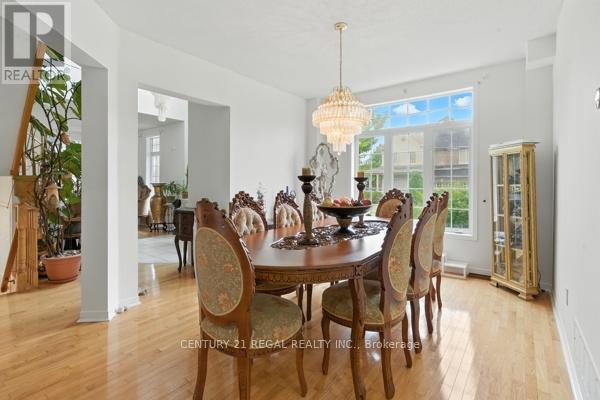 3 Osprey Court, Toronto, ON - Indoor Photo Showing Dining Room