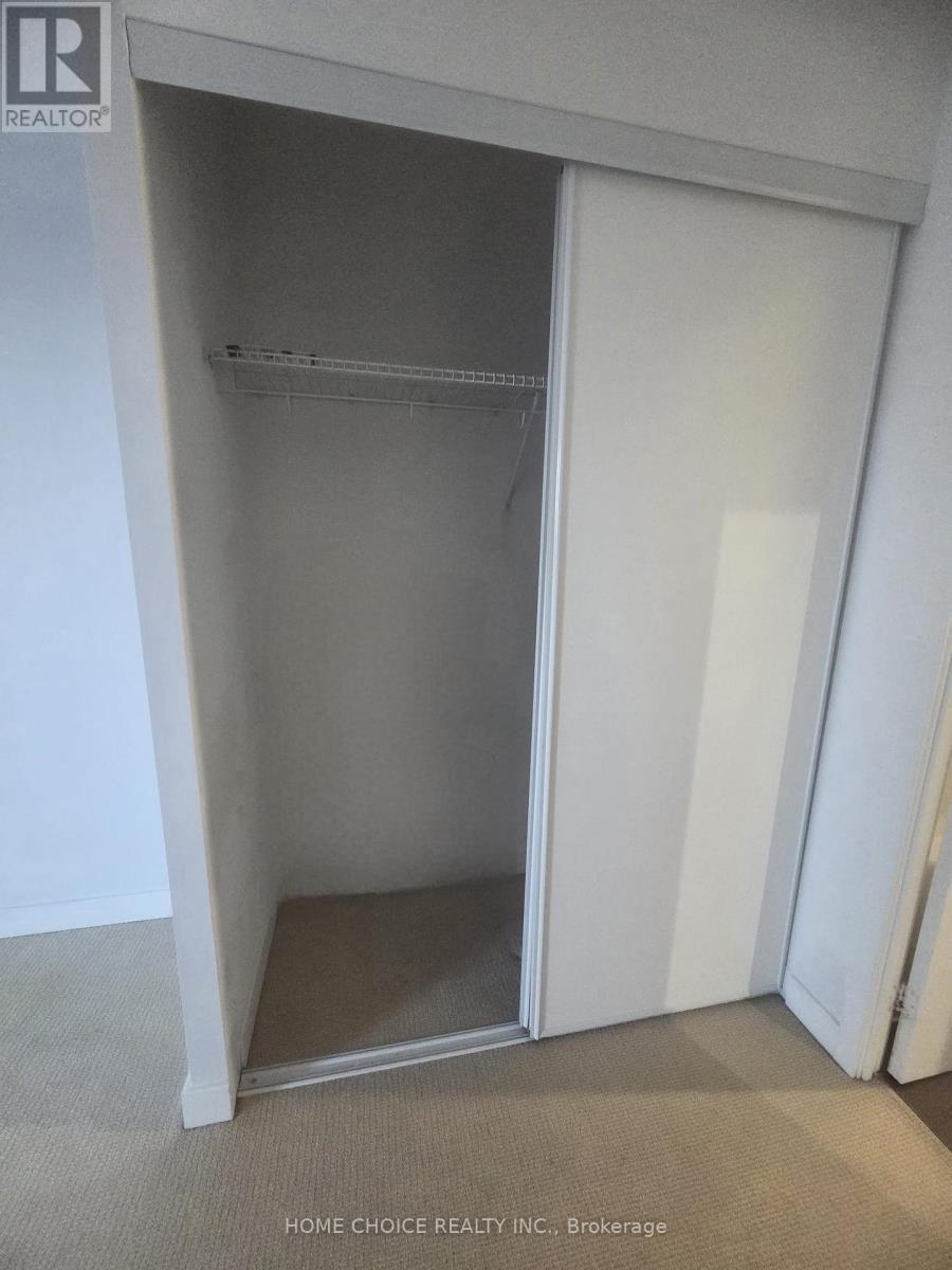 Bedroom Closet#2 - 222 - 72 Esther Shiner Boulevard, Toronto, ON - Indoor