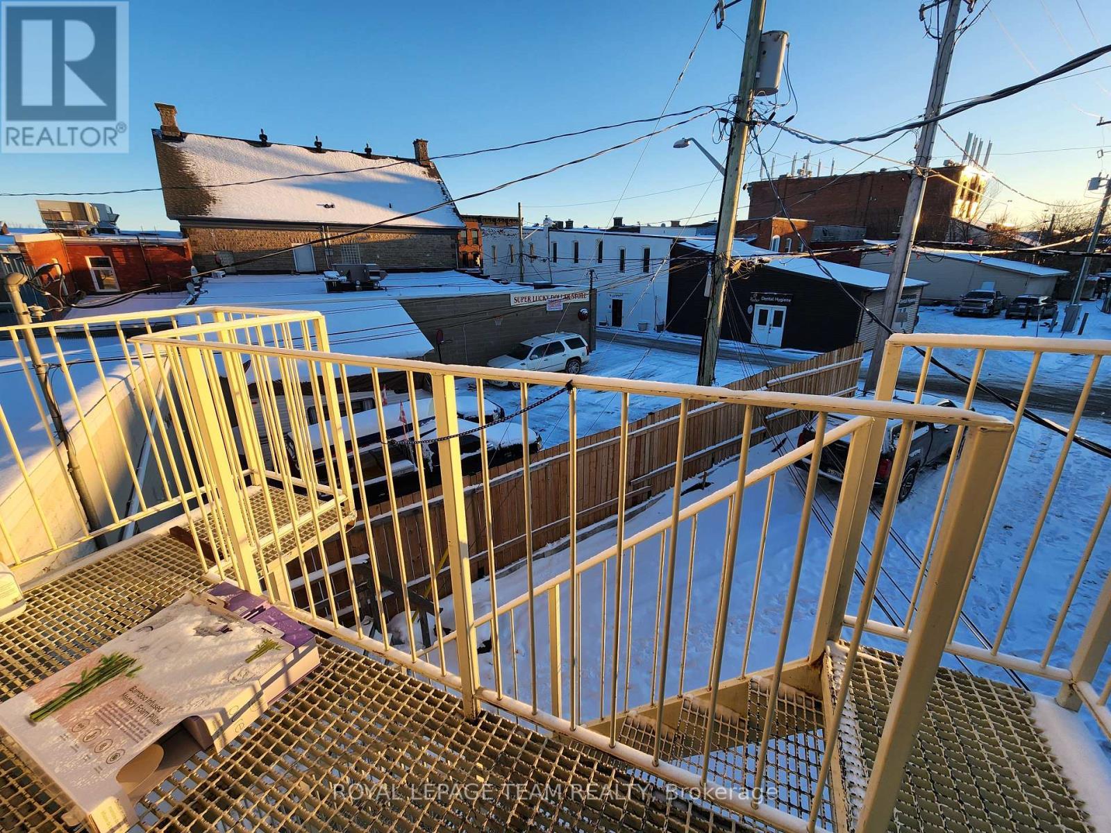 Rear entrance - A - 50 Madawaska Street, Arnprior, ON