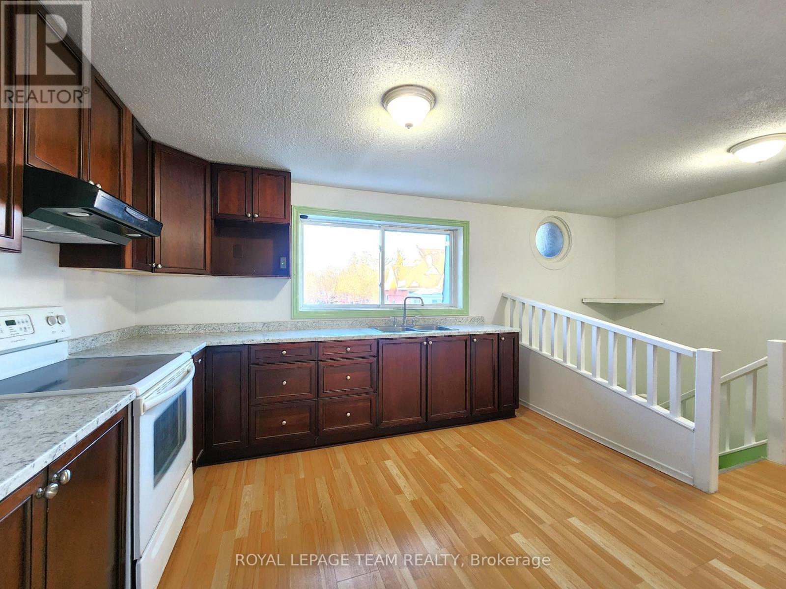 A - 50 Madawaska Street, Arnprior, ON