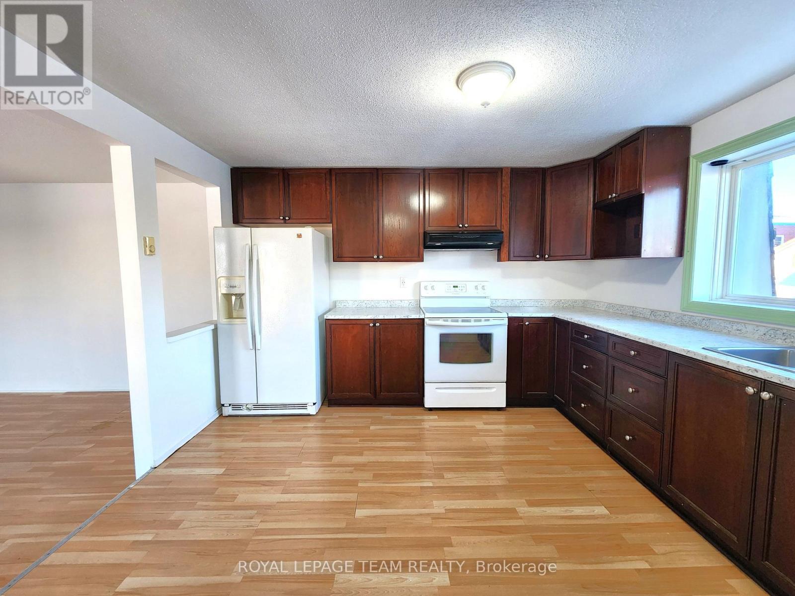 A - 50 Madawaska Street, Arnprior, ON