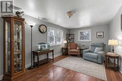 Virtually staged - dining room -