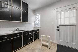 Other side of the kitchen -