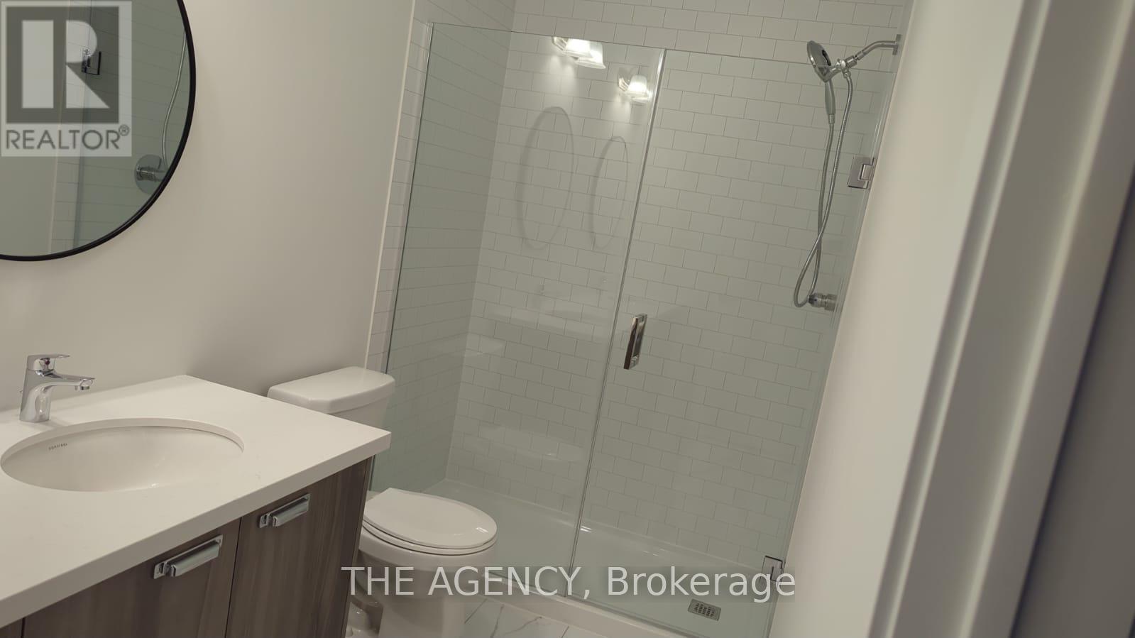 2036 Horace Duncan Crescent, Oshawa, ON - Indoor Photo Showing Bathroom