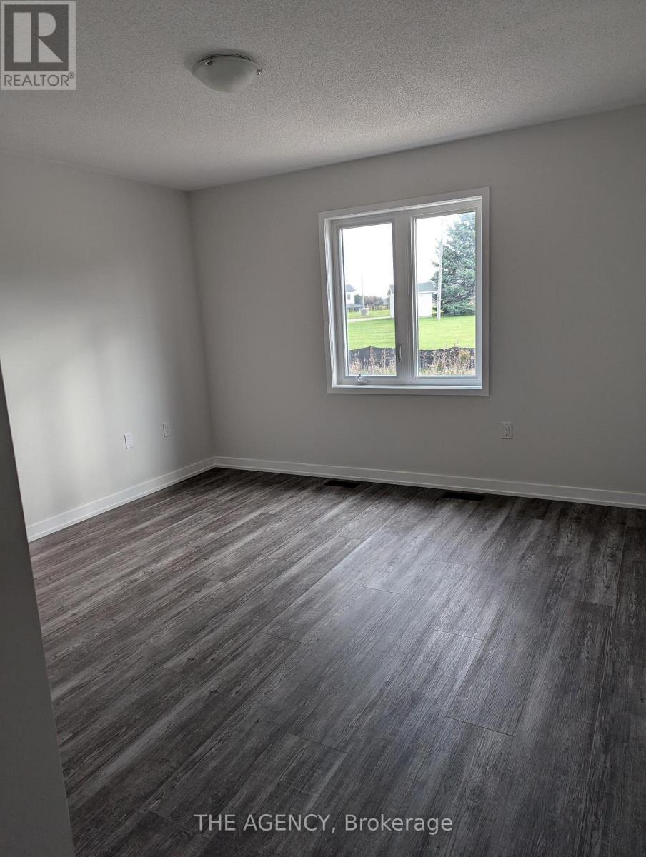 2036 Horace Duncan Crescent, Oshawa, ON - Indoor Photo Showing Other Room