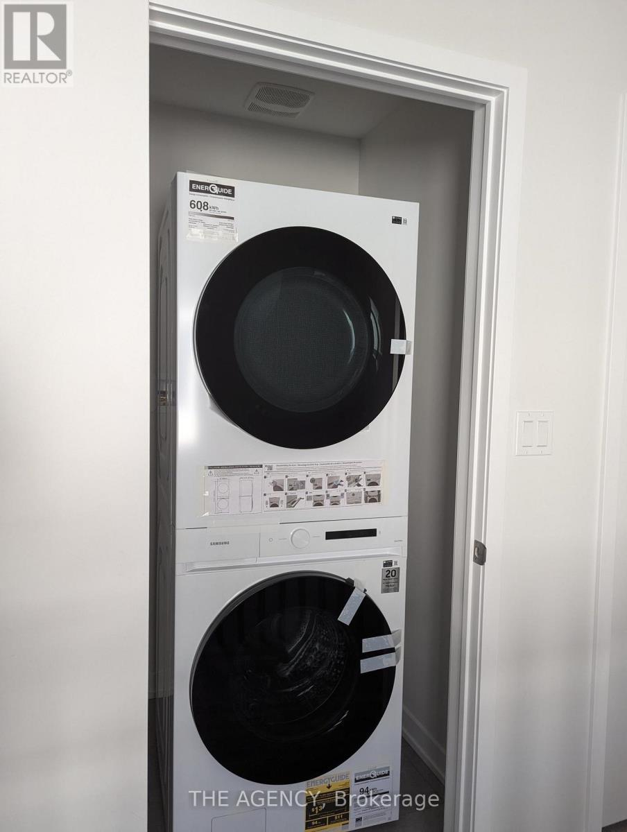 2036 Horace Duncan Crescent, Oshawa, ON - Indoor Photo Showing Laundry Room