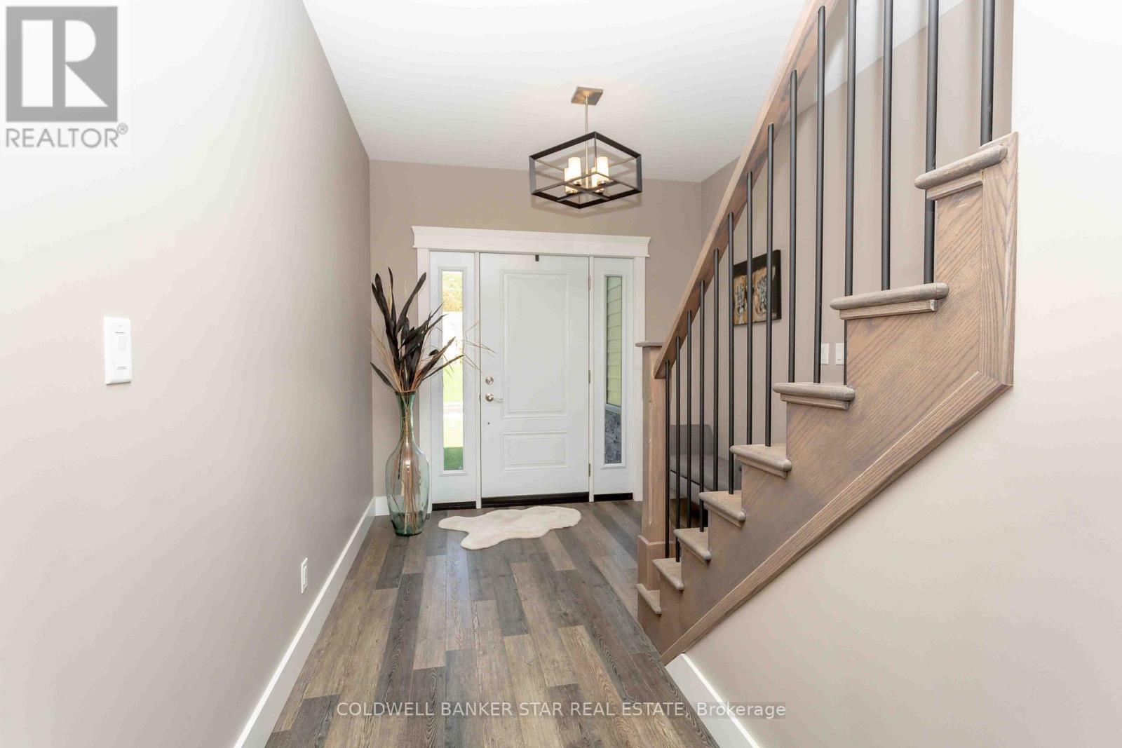 8037 Springwater Road, Central Elgin, ON